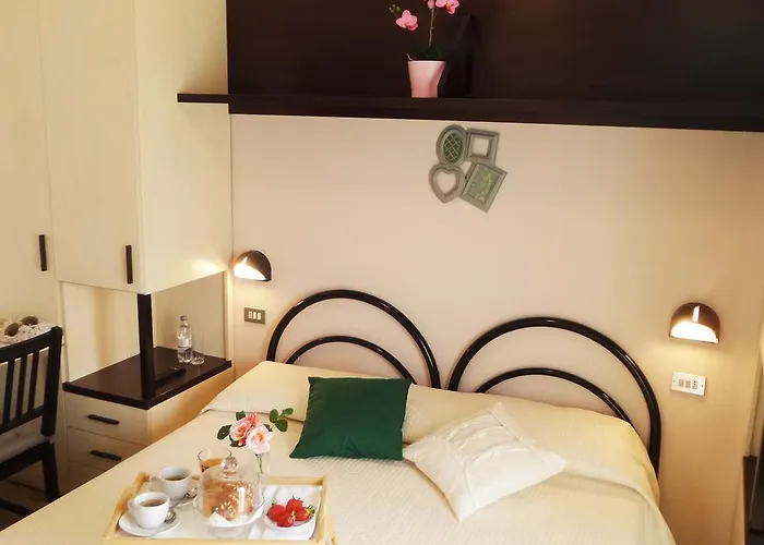 Private External Bathroom Double Room